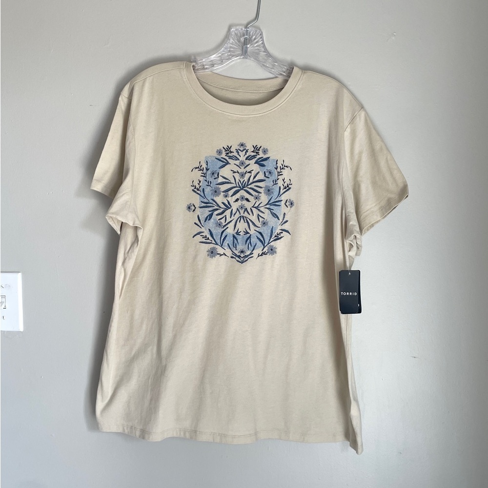 Torrid Floral Horseshoe Boyfriend Heritage Tee